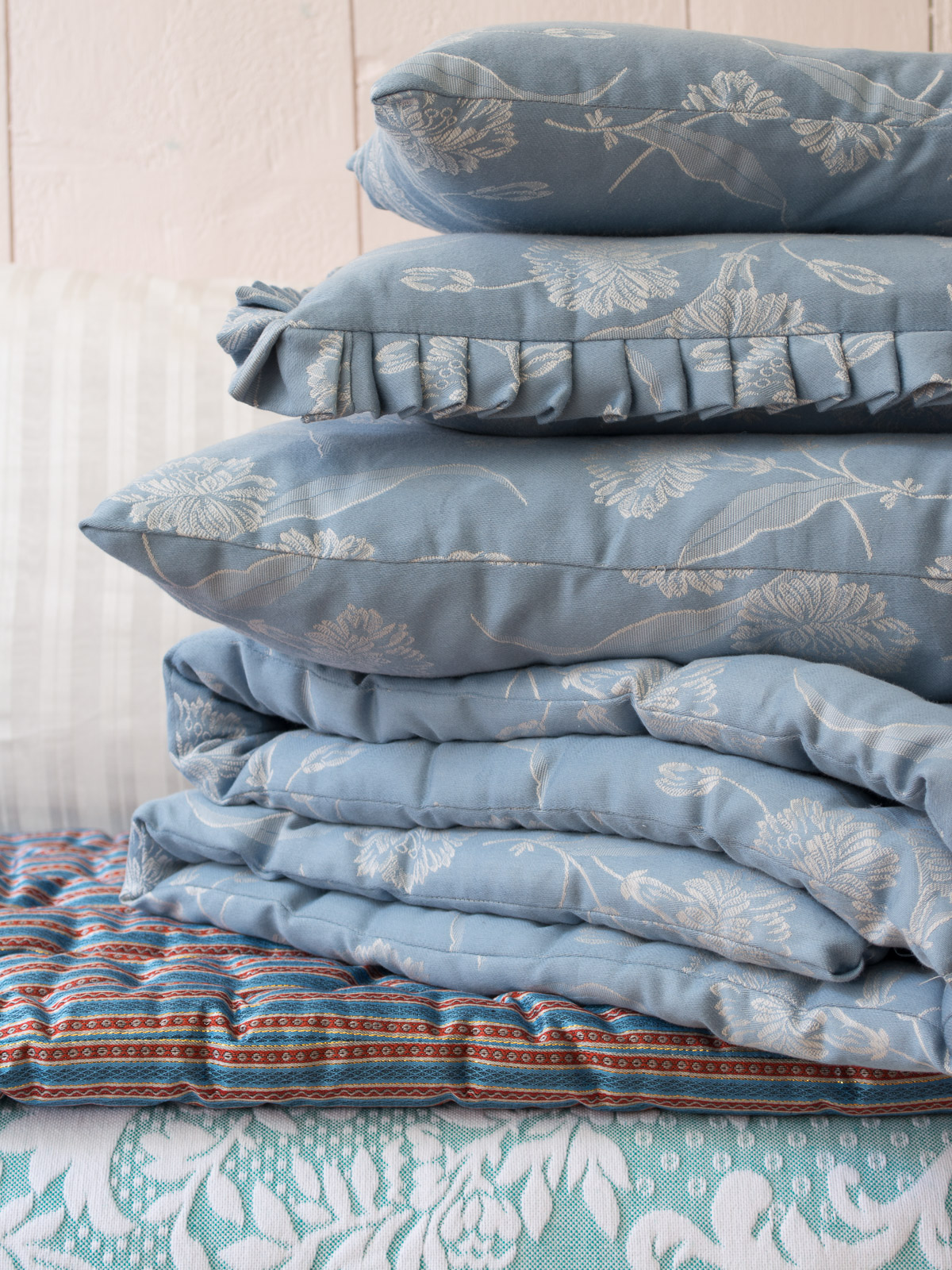 quilted mattress, blue with grey 180x70cm